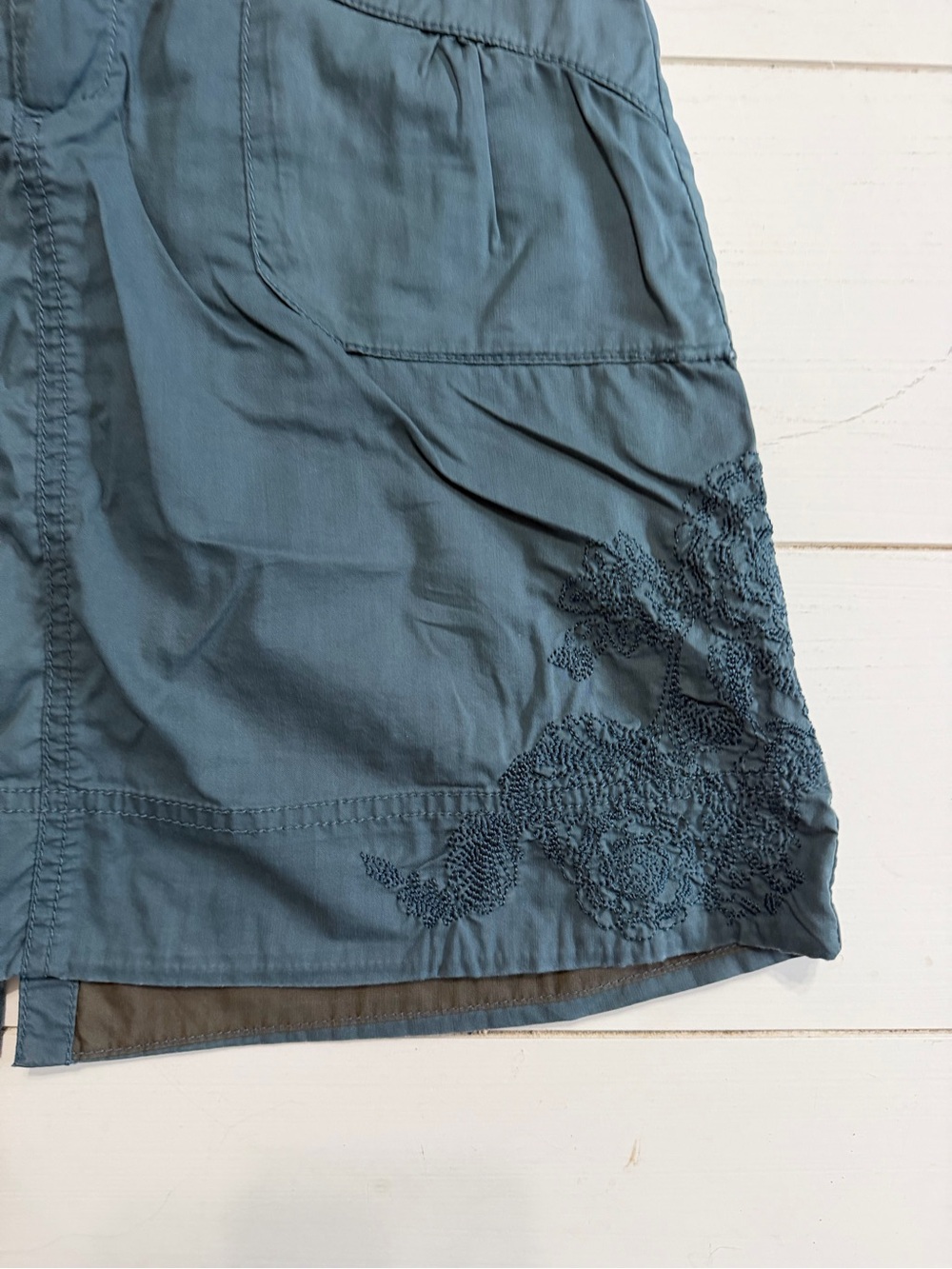 REI Skirt - Picture 2 of 5